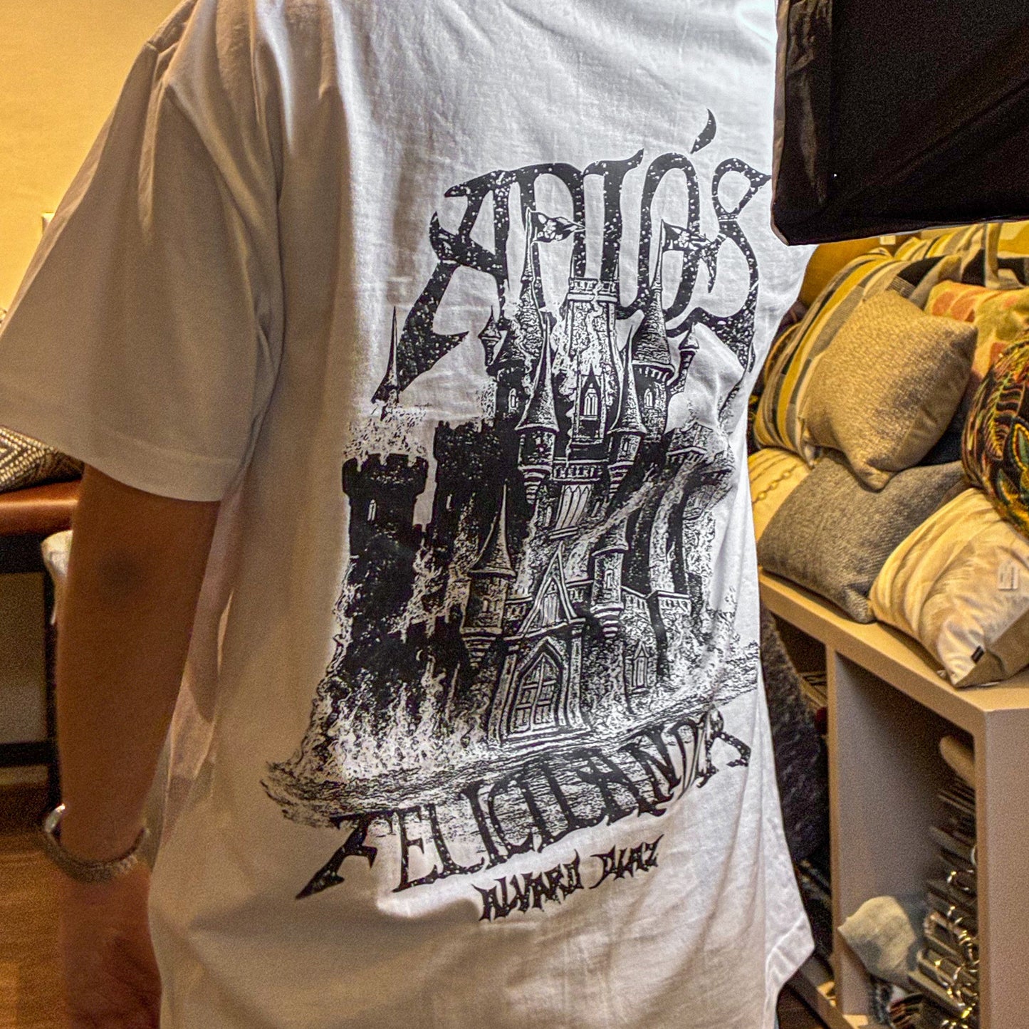 Playera Blanca Adiós Felicilandia Álvaro Díaz